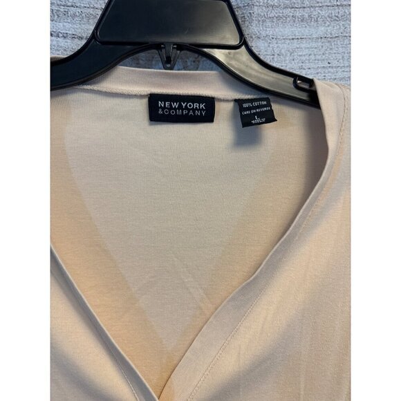 New York & Company Pink V-Neck Button-Up 3/4 Sleeve Cardigan Size L - Picture 2 of 3